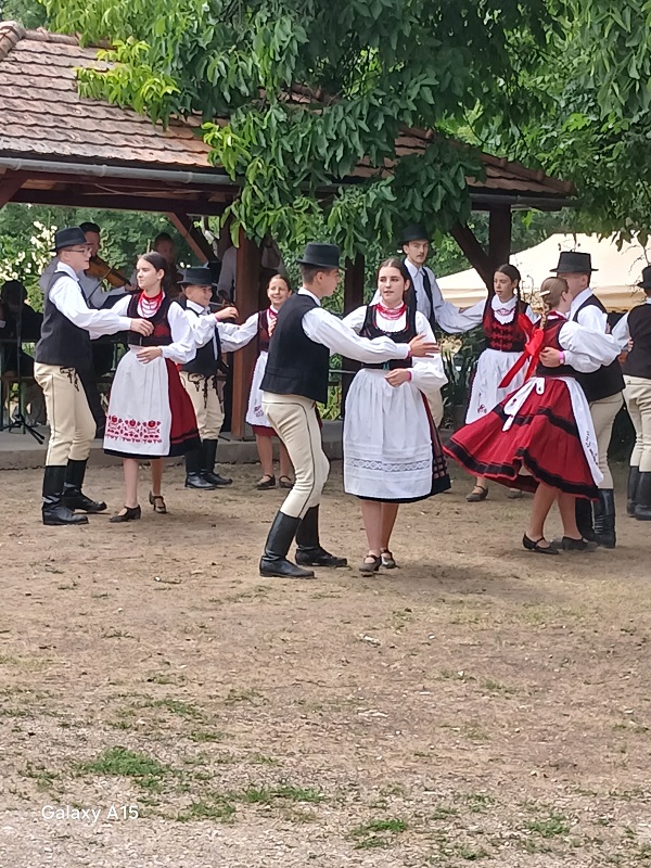 kispirit nepi hagyomanyok 2