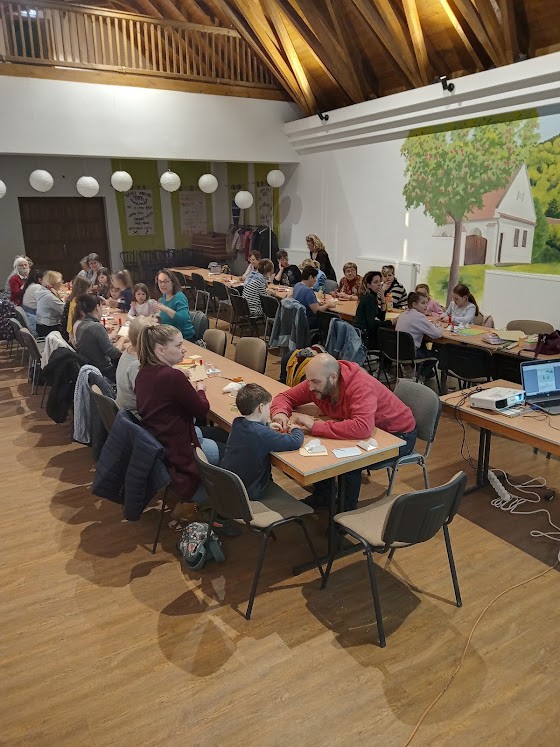 magyarpolany papirvarazs 2