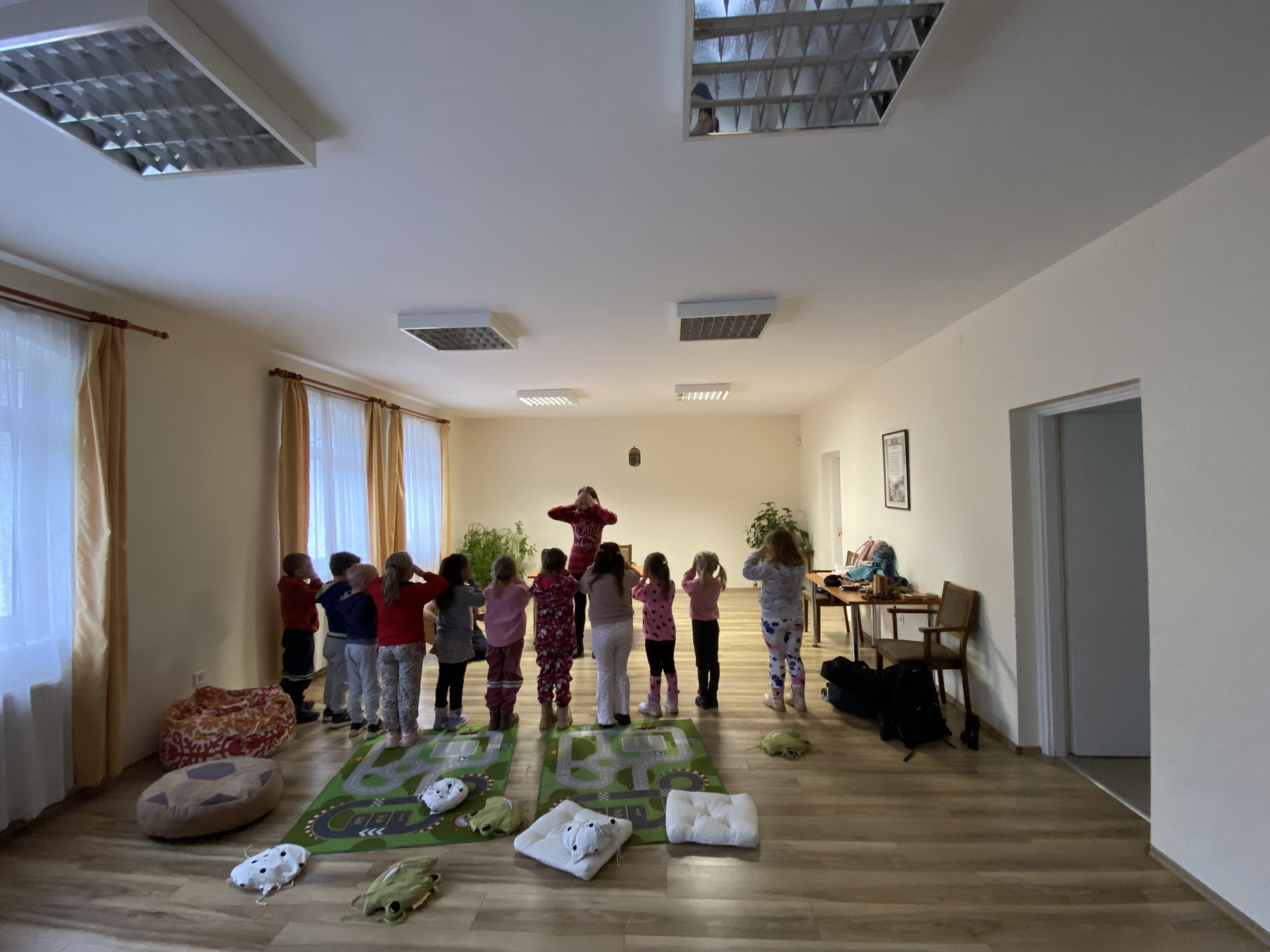 bakonybel papirszinhaz 2