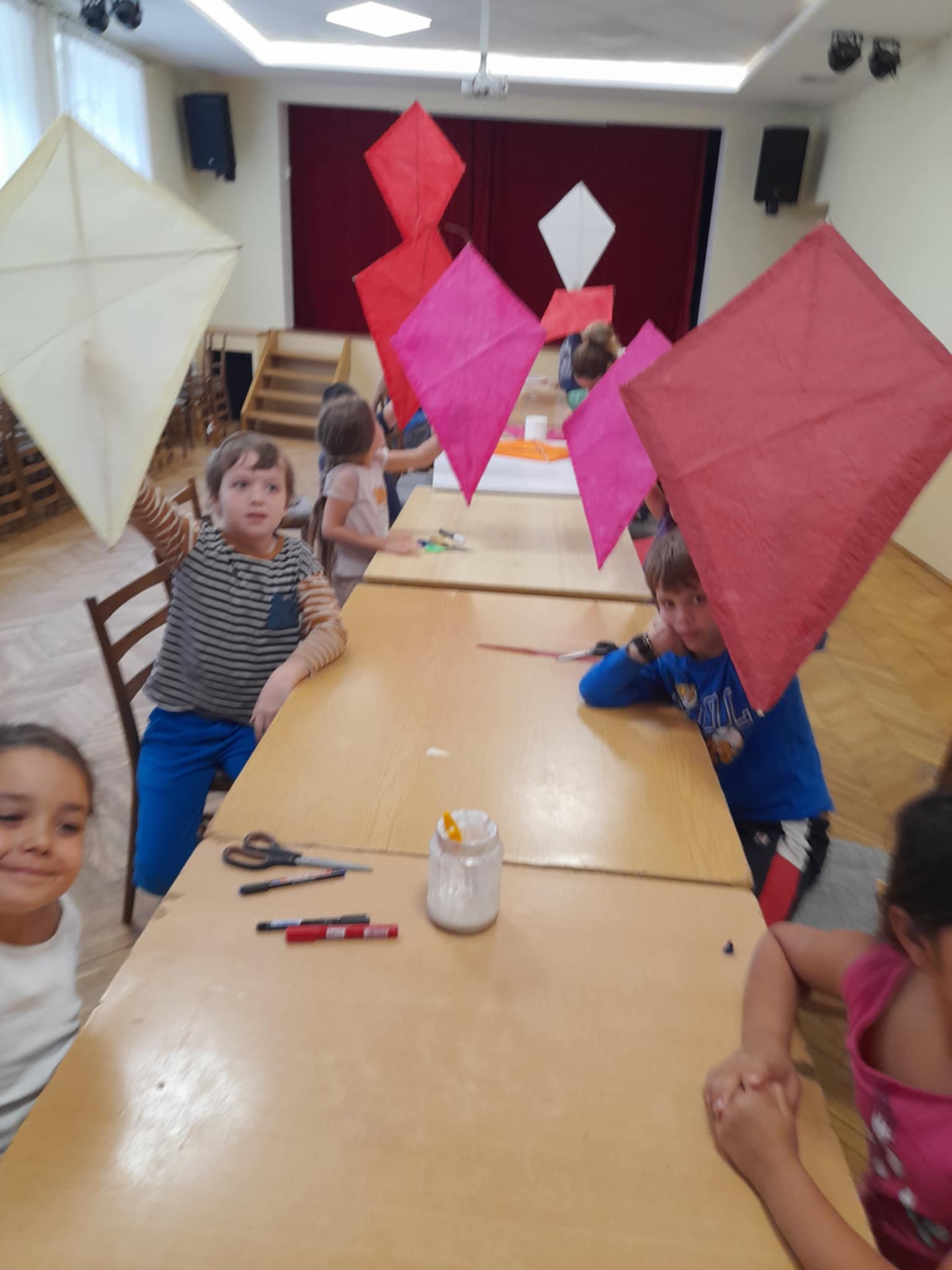 kisapati papirsarkany 2