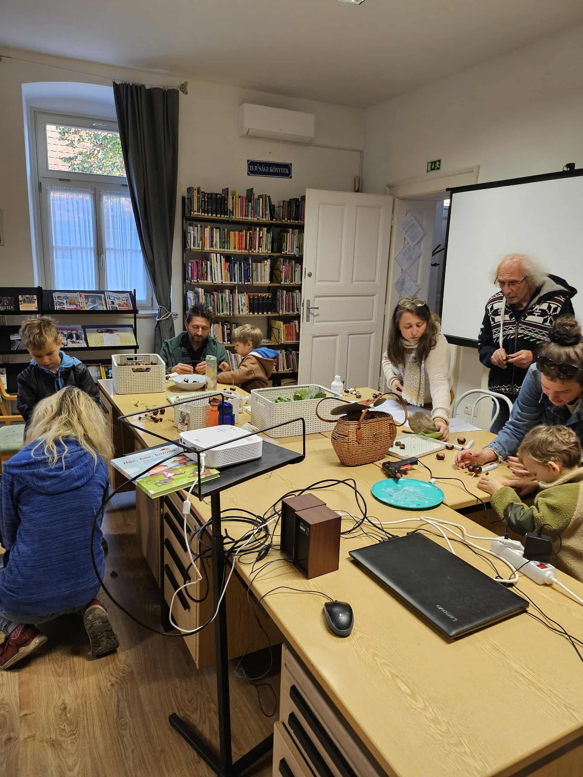 szentbekalla oszikezmuves 2